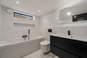 Photo 17- click for photo gallery